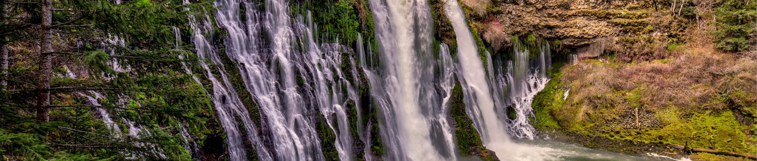 HDR billede af vandfald